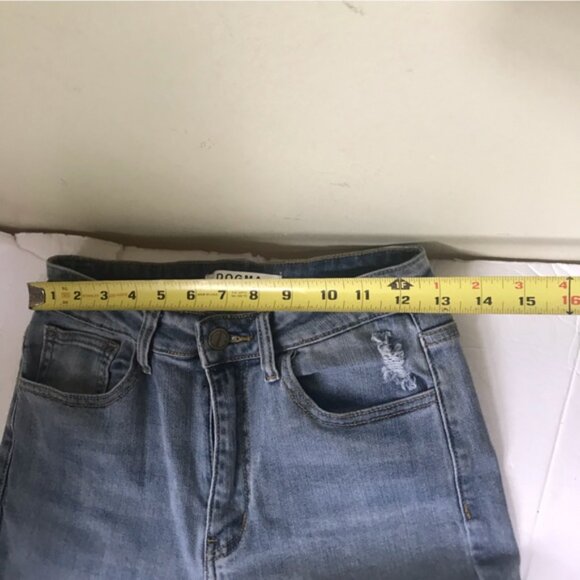 DOGMA DENIM High Rise Jeans Hem Slits Slim Leg Denim Stretch Waist Skinny Fit 26 - Picture 12 of 13